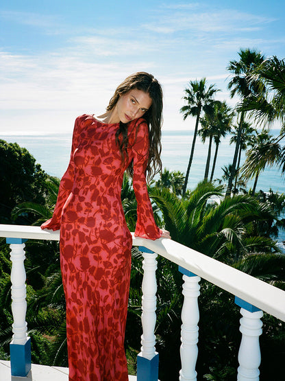 REALISATION PAR The Gia Dress